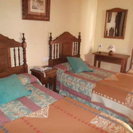 Arunda I Hotel *